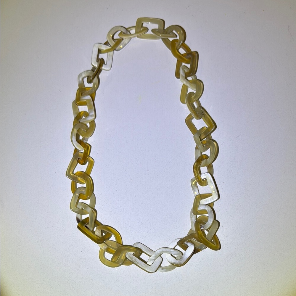 Elegant Tan and White Chain Necklace